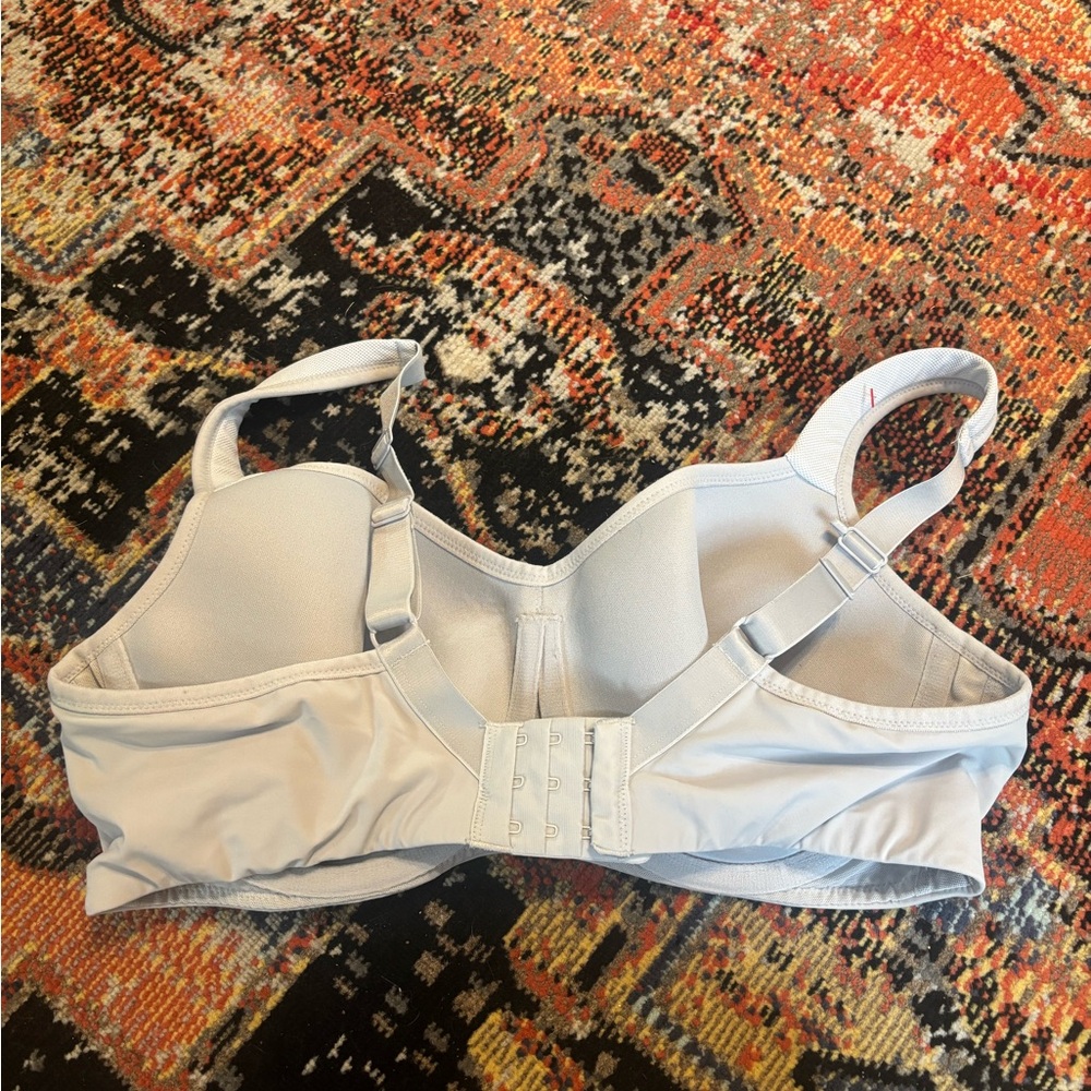 Torrid Mid Impact Underwire Solid Active Sports B… - image 5